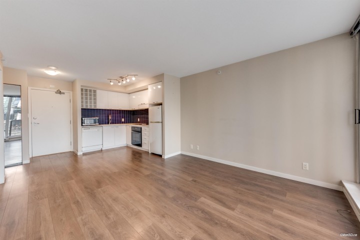 Photo 10 at 1209 - 131 Regiment Square, Downtown VW, Vancouver West