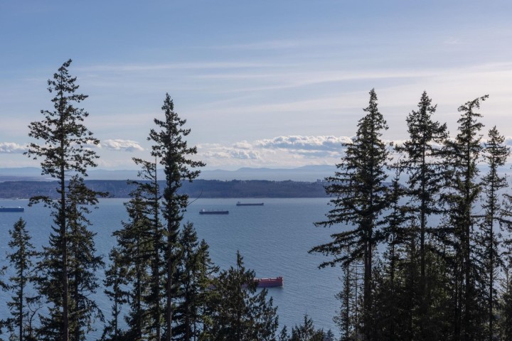 Photo 30 at 802 - 3963 Uplands Way, Cypress Park Estates, West Vancouver