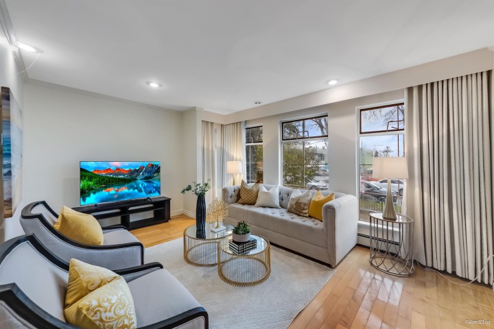 Photo 5 at 3657 W 29th Avenue, Dunbar, Vancouver West