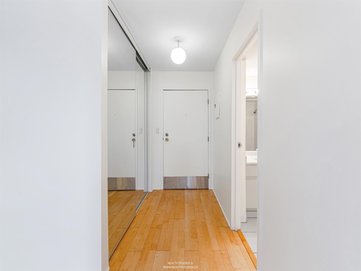 Photo 28 at 1605 - 145 St. Georges Avenue, Lower Lonsdale, North Vancouver