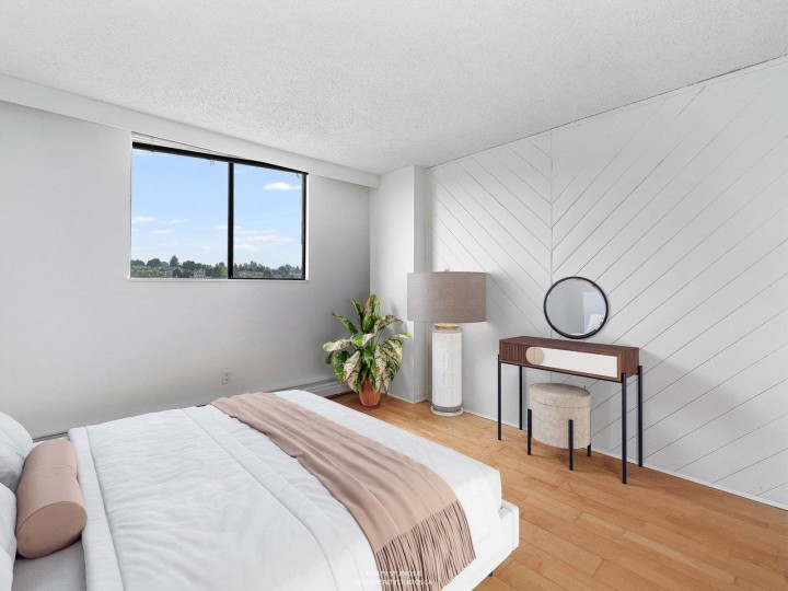 Photo 18 at 1605 - 145 St. Georges Avenue, Lower Lonsdale, North Vancouver