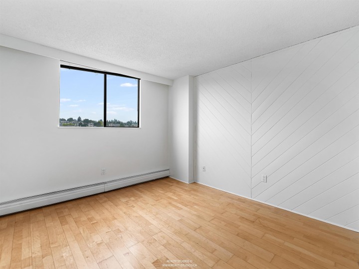 Photo 19 at 1605 - 145 St. Georges Avenue, Lower Lonsdale, North Vancouver