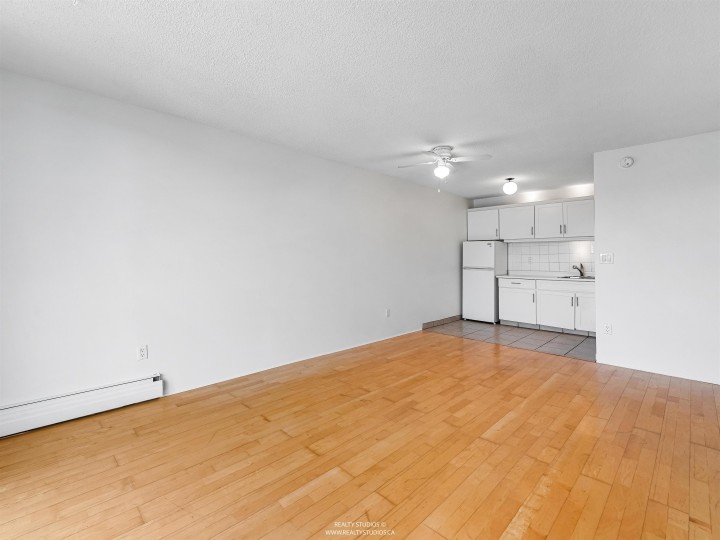 Photo 8 at 1605 - 145 St. Georges Avenue, Lower Lonsdale, North Vancouver