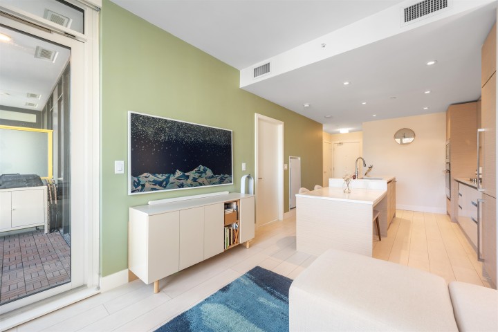 Photo 12 at 411 - 3538 Sawmill Crescent, South Marine, Vancouver East