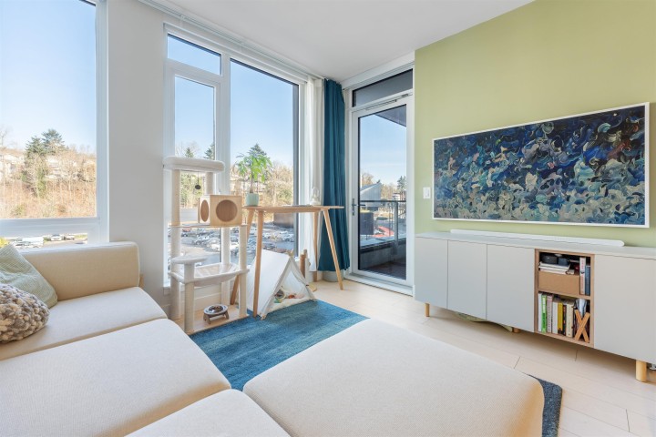 Photo 7 at 411 - 3538 Sawmill Crescent, South Marine, Vancouver East