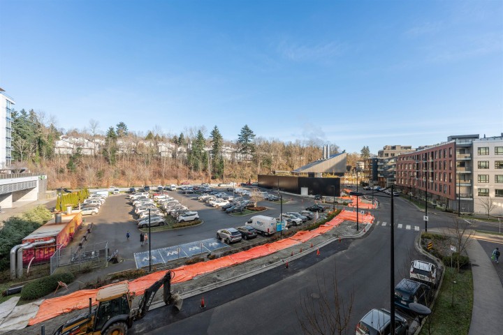 Photo 21 at 411 - 3538 Sawmill Crescent, South Marine, Vancouver East