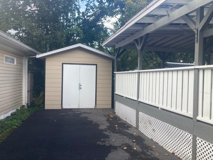 Photo 25 at 247 Tomahawk Avenue, Park Royal, West Vancouver