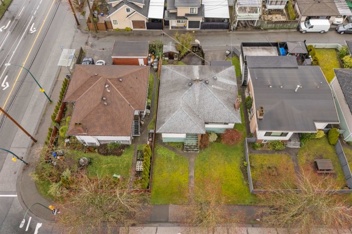 Photo 36 at 3115 E 49 Avenue, Killarney VE, Vancouver East