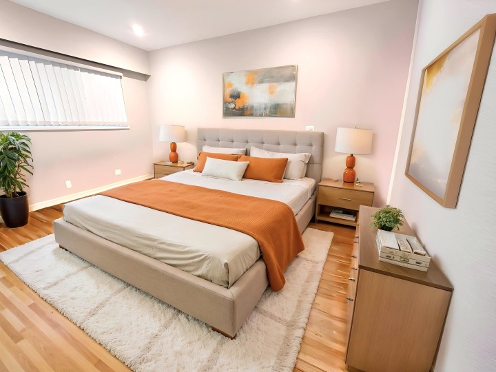 Photo 9 at 4882 Moss Street, Collingwood VE, Vancouver East