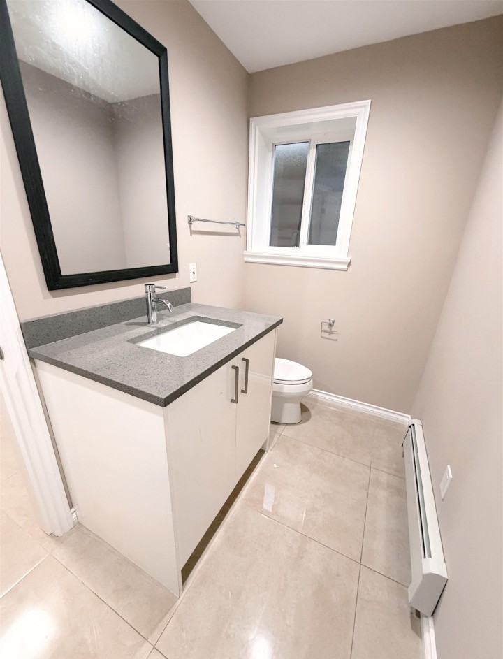 Photo 15 at 4882 Moss Street, Collingwood VE, Vancouver East