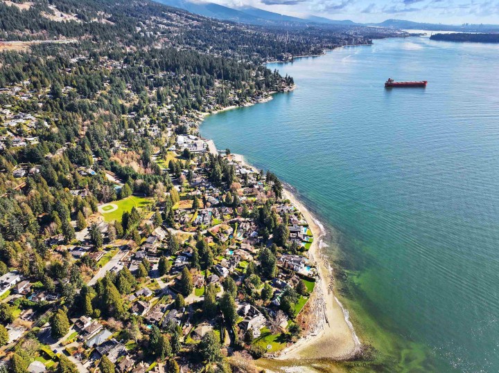 Photo 13 at 4341 Erwin Drive, Cypress, West Vancouver