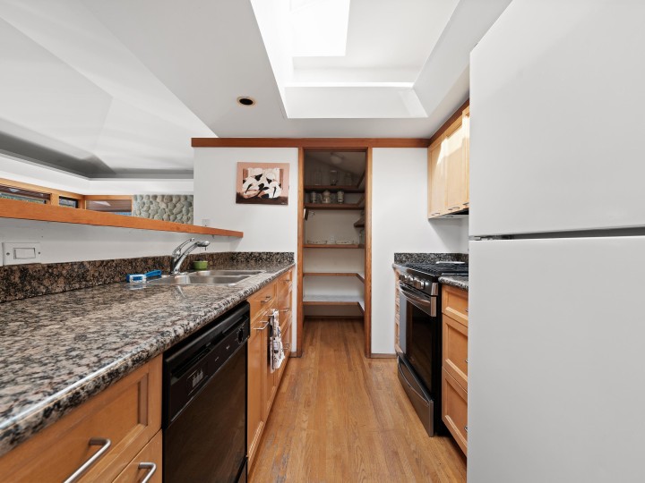 Photo 20 at 4341 Erwin Drive, Cypress, West Vancouver