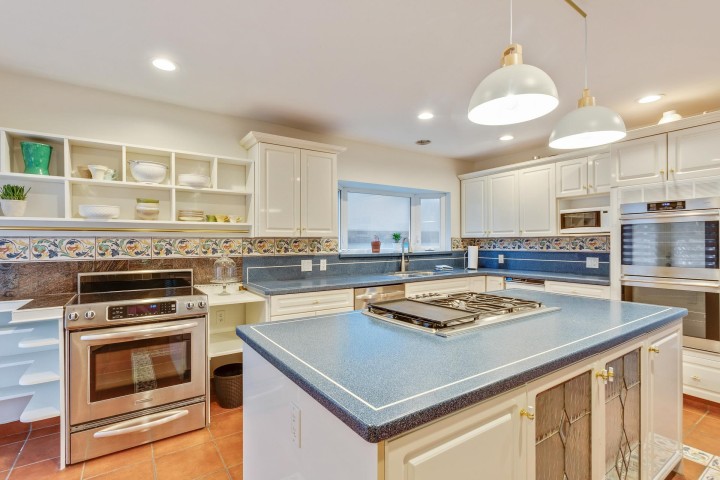 Photo 10 at 7362 Laburnum Street, S.W. Marine, Vancouver West