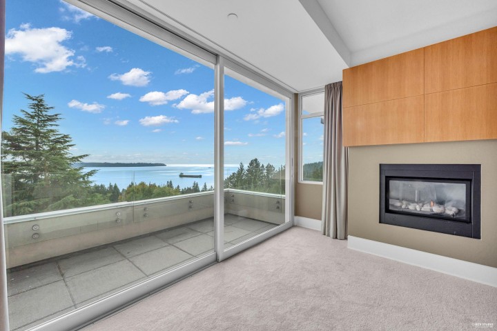 Photo 13 at 4313 Rockridge Road, West Vancouver