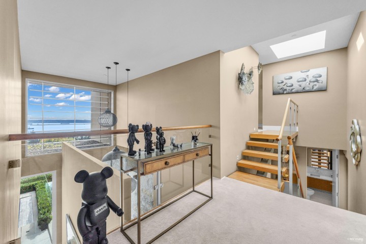 Photo 19 at 4313 Rockridge Road, West Vancouver