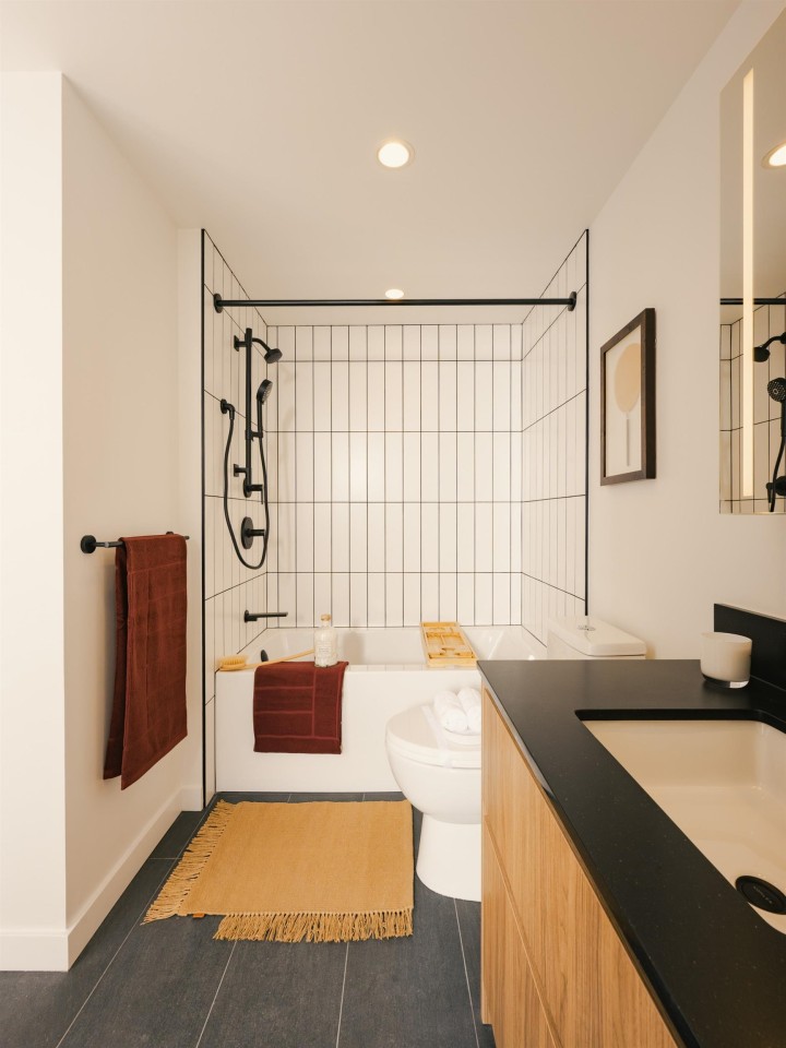 Photo 9 at 213 - 5060 James Street, Main, Vancouver East