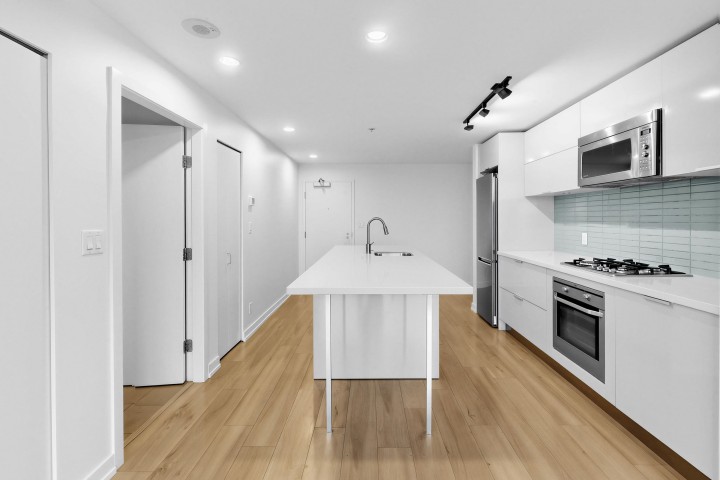 Photo 3 at 2702 - 108 W Cordova Street, Downtown VW, Vancouver West