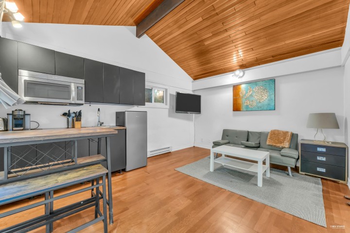 Photo 23 at 5325 Marine Drive, Caulfeild, West Vancouver