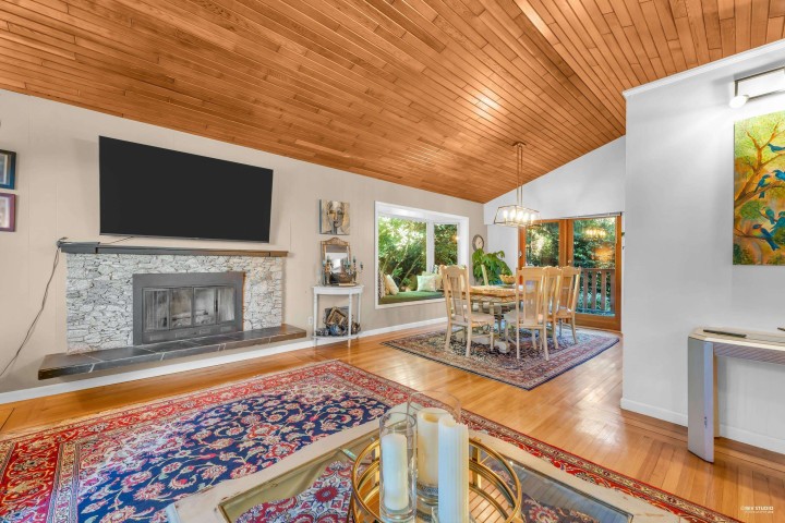Photo 6 at 5325 Marine Drive, Caulfeild, West Vancouver