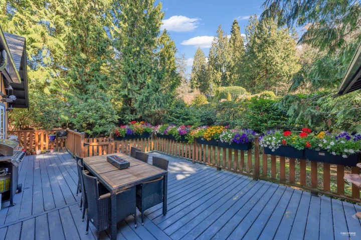 Photo 17 at 5325 Marine Drive, Caulfeild, West Vancouver