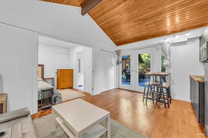 Photo 25 at 5325 Marine Drive, Caulfeild, West Vancouver