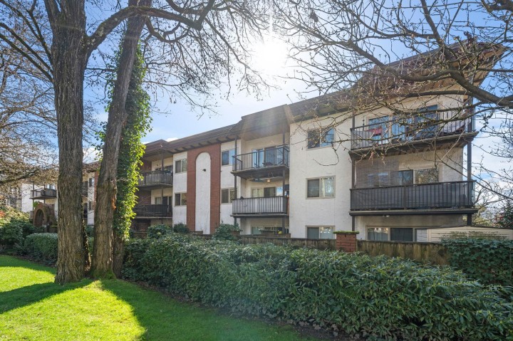 Photo 32 at 201 - 225 W 3rd Street, Lower Lonsdale, North Vancouver