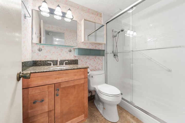 Photo 24 at 201 - 225 W 3rd Street, Lower Lonsdale, North Vancouver