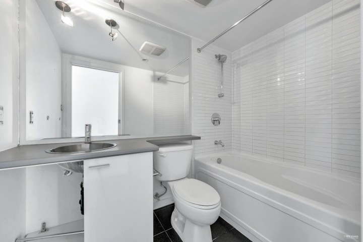 Photo 10 at 3201 - 111 W Georgia Street, Downtown VW, Vancouver West