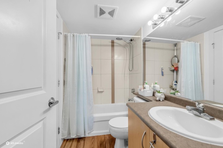 Photo 16 at 2508 - 3663 Crowley Drive, Collingwood VE, Vancouver East