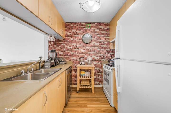Photo 10 at 2508 - 3663 Crowley Drive, Collingwood VE, Vancouver East