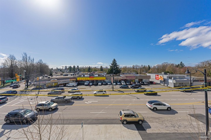 Photo 17 at 366 - 5189 Earles Street, Collingwood VE, Vancouver East