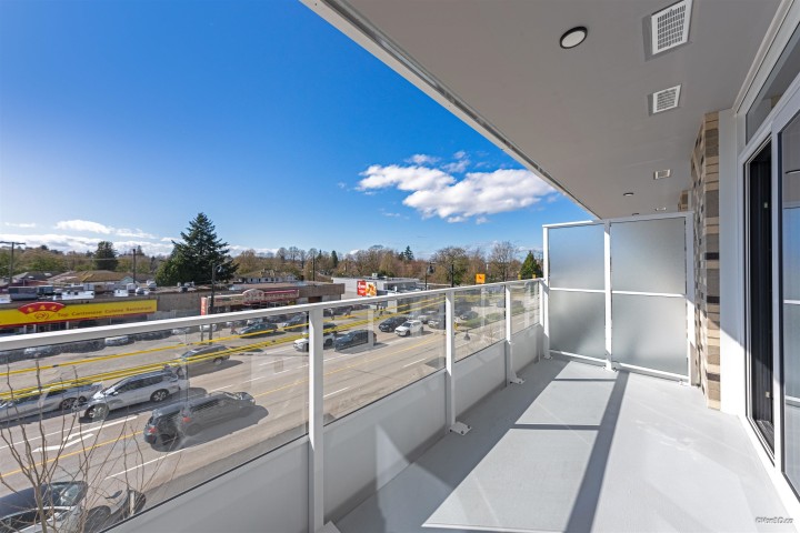 Photo 16 at 366 - 5189 Earles Street, Collingwood VE, Vancouver East