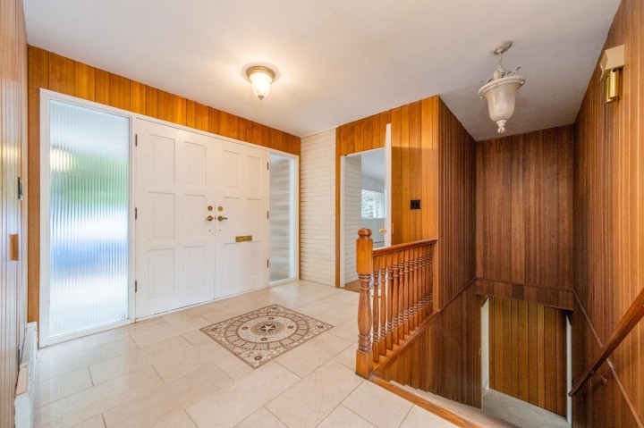 Photo 3 at 775 Southborough Drive, West Vancouver