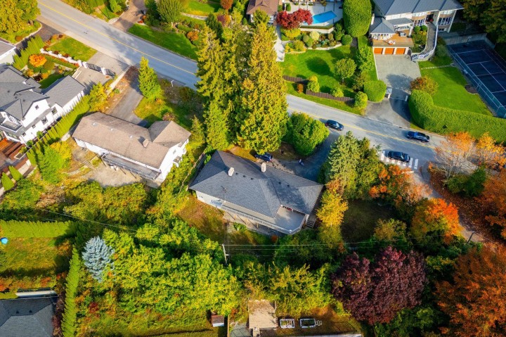 Photo 36 at 775 Southborough Drive, West Vancouver