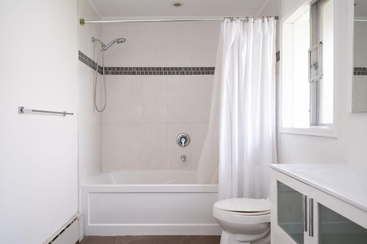 Photo 24 at 775 Southborough Drive, West Vancouver