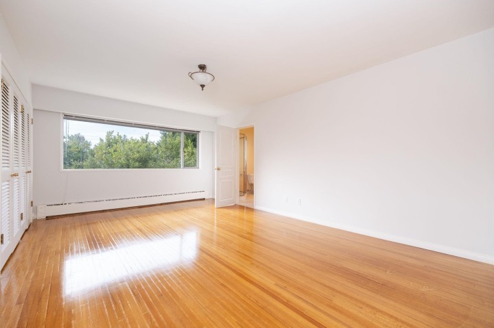 Photo 18 at 775 Southborough Drive, West Vancouver