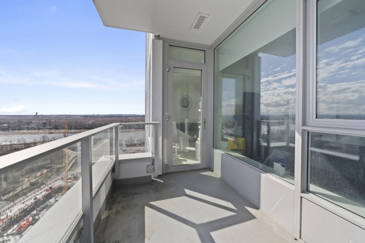 Photo 10 at 2201 - 3438 Sawmill Crescent, South Marine, Vancouver East