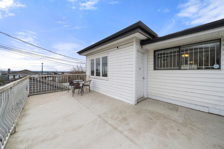 Photo 34 at 7882 Windsor Street, South Vancouver, Vancouver East