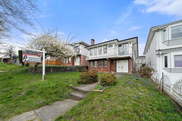 Photo 38 at 7882 Windsor Street, South Vancouver, Vancouver East