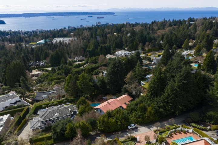 Photo 38 at 860 Fairmile Road, British Properties, West Vancouver