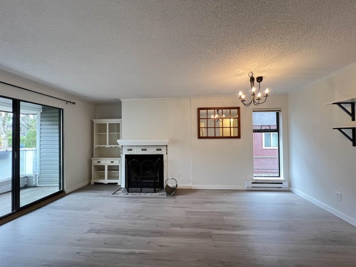 Photo 6 at 206 - 674 W 17th Avenue, Cambie, Vancouver West