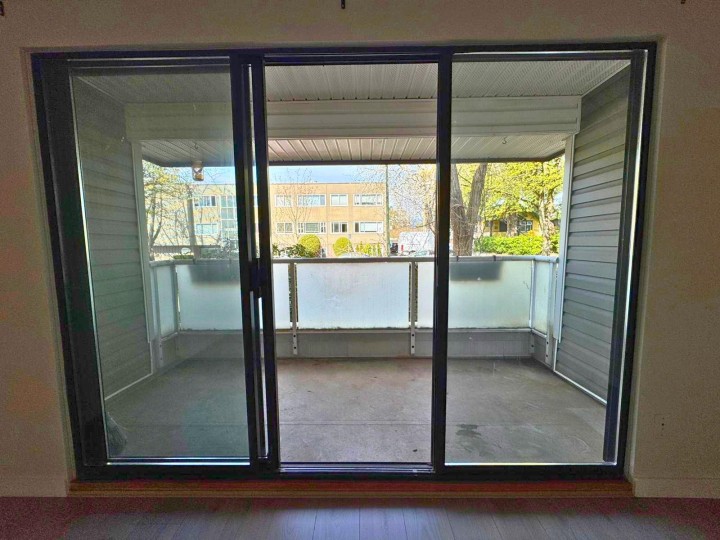Photo 17 at 206 - 674 W 17th Avenue, Cambie, Vancouver West