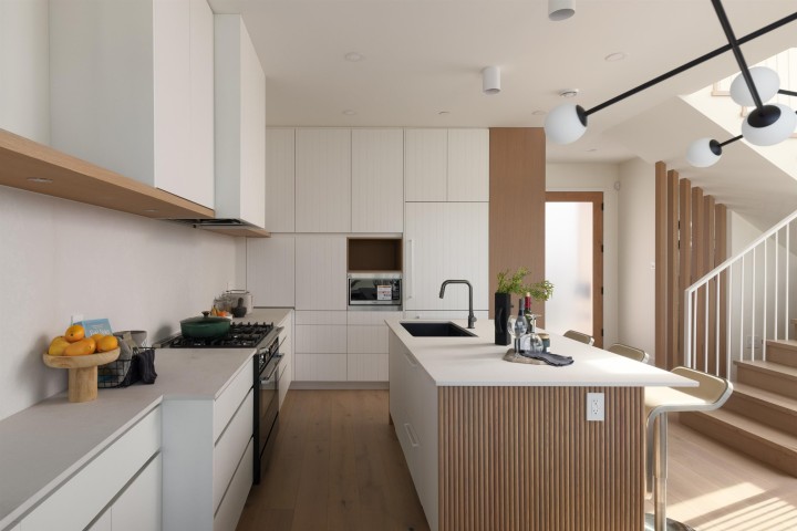 Photo 8 at 5319 Elgin Street, Fraser VE, Vancouver East