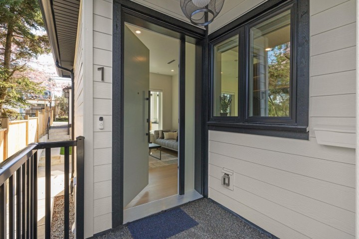 Photo 2 at 2138 Venables Street, Grandview Woodland, Vancouver East
