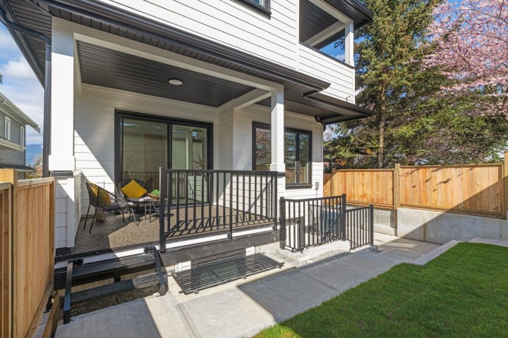 Photo 15 at 2138 Venables Street, Grandview Woodland, Vancouver East