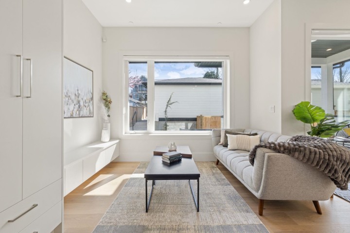 Photo 4 at 2138 Venables Street, Grandview Woodland, Vancouver East