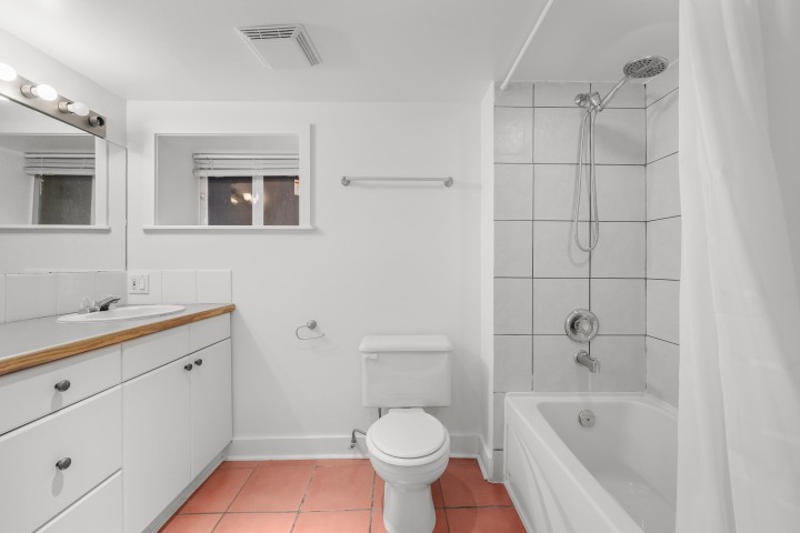 Photo 24 at 2641 E 5th Avenue, Renfrew VE, Vancouver East