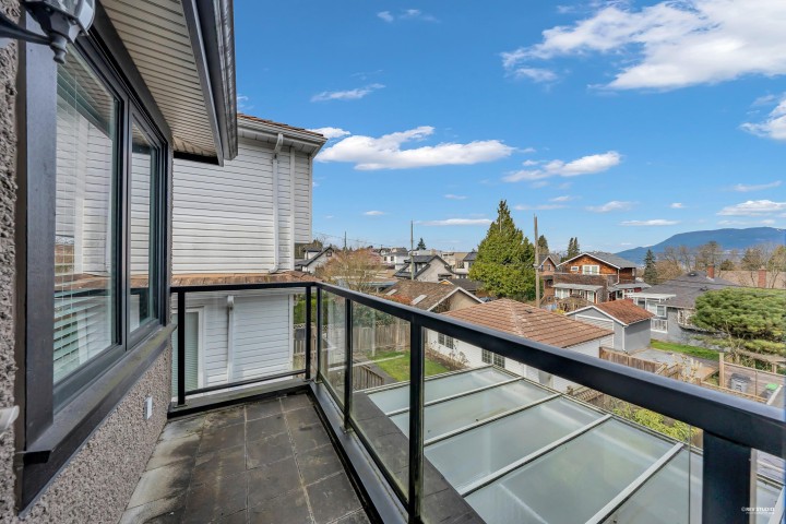Photo 27 at 4009 W 11th Avenue, Point Grey, Vancouver West