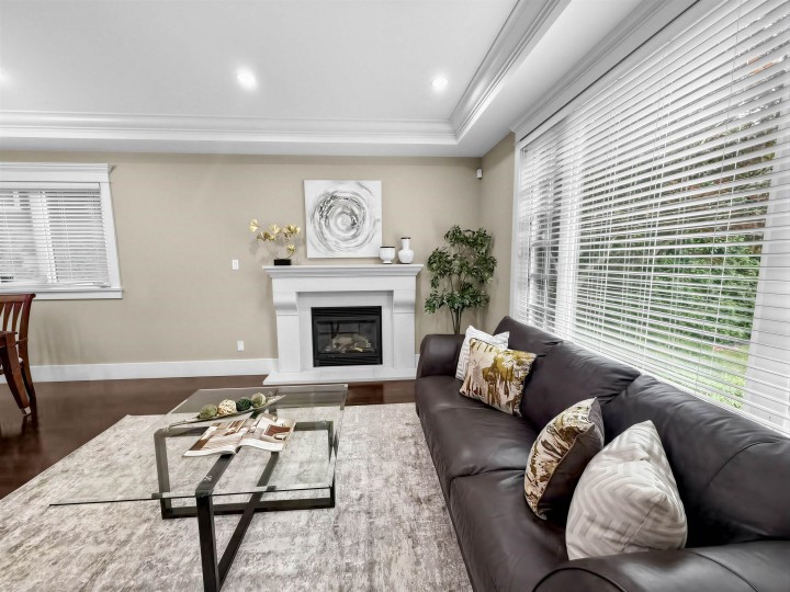 Photo 10 at 4009 W 11th Avenue, Point Grey, Vancouver West