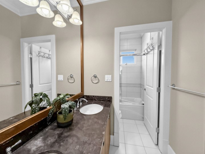 Photo 33 at 4009 W 11th Avenue, Point Grey, Vancouver West